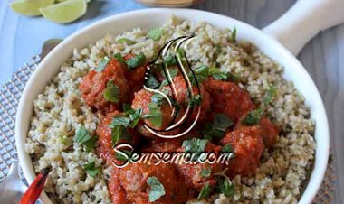 الفريكة مع كرات اللحم الحارة