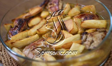 صينية دجاج بالبصل بالفرن.. تقليدي وشهي