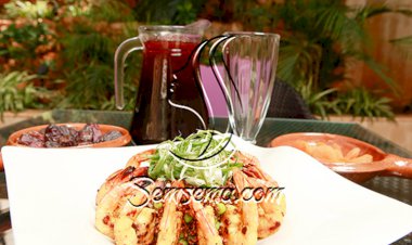 القريدس البرازيلي مع سلطة الكينوا لرجيم صحي