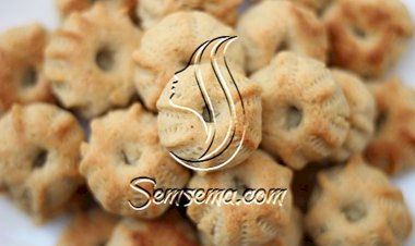 كعك العيد بالتمر بالفيديو