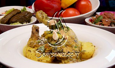 طاجن دجاج بالليمون والزيتون.. من المطبخ المغربي