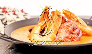 حساء الأخطبوط والروبيان مع الأرز البري للرجيم المتوازن