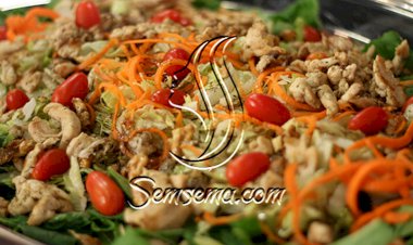 سلطة الجرجير بالدجاج مع الأخوات عبد العزيز