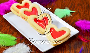 قلوب السكر الهشة