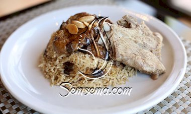 مقلوبة باذنجان باللحمة لسفرة مميزة