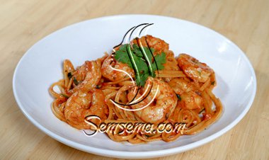 مكرونة التالياتيلي بالروبيان الشهي