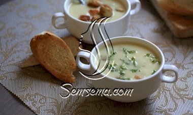 شوربة الكريمة مع كرات الدجاج الشهية