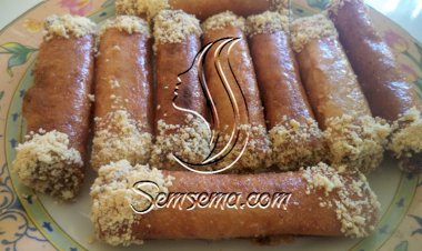 لفائف اللوز بالعسل