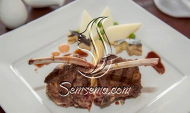 ريش لحم الخروف المشوية