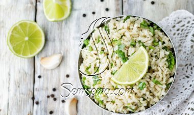 أرز بالكزبرة والبرتقال