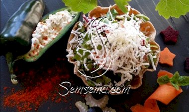 سلطة الخضار بجبن الحلوم لرجيم مثالي