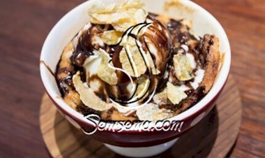 بودينغ الخبز و الشوكولاته