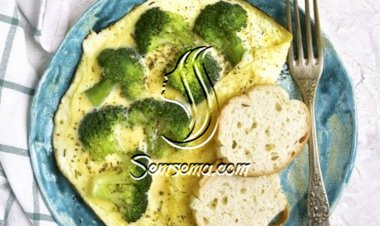 أومليت بالبروكلي وجبن الفيتا لرجيم مثالي