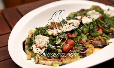 سلطة الباذنجان المشوي بالفيديو