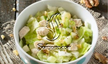 سلطة الدجاج بالتفاح