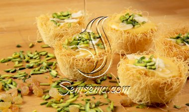 الكنافة بقمر الدين بالفيديو