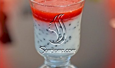 المهلبية مع بذور الشيا وعصير الفراولة