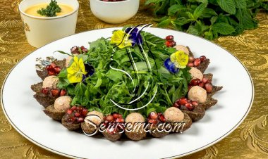 كبة الباذنجان مع اللبنة الحارة