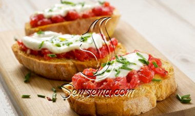 بروشكيتا الموزريلا فريكو والريحان بالطماطم