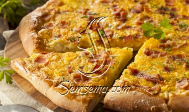 بيتزا البيض والجبن للفطور