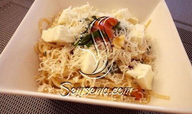 مكرونة بجبن البارميزان