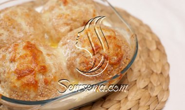 فطائر الدجاج بالخضار والكريمة