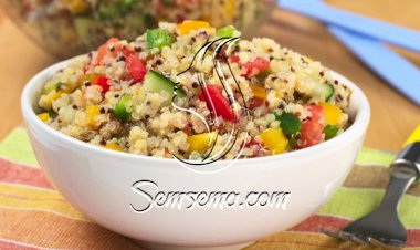 سلطة الكينوا بالخضار