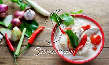 شوربة الدجاج بجوز الهند لمرضى السكري