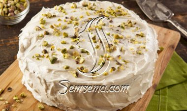 كيكة الفستق الحلبي