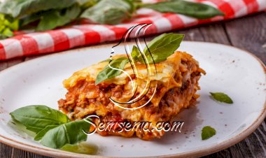 طبقات اللازانيا كيك باللحم والجبن