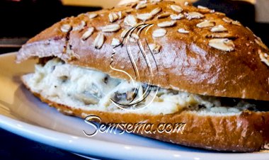 ساندويش الدجاج بالكريمة