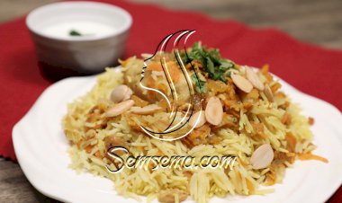 دجاج بالأرز الكاري بالفيديو