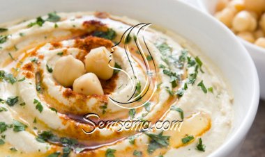 حمص بيروتي بالبقدونس