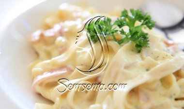 صلصة الفيتوتشيني البيضاء