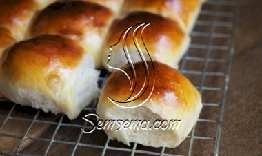 الخبز بالحليب