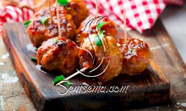 كرات الدجاج بالصلصة لمقبلات شهية