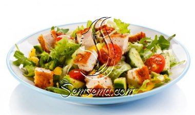 سلطة بوب كورن الدجاج