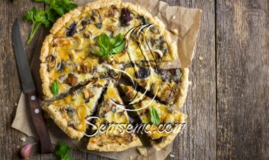 فطيرة الفطر والكرَّاث