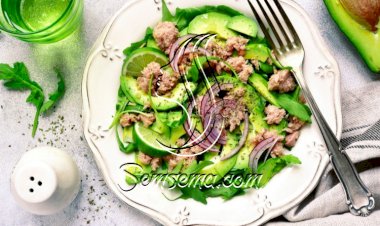 سلطة تونا بالأفوكادو للرجيم