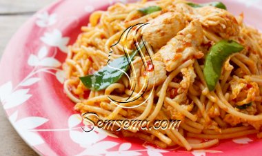 كبسة المكرونة بالدجاج