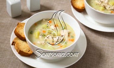 شوربة البطاطس بالدجاج والخضار