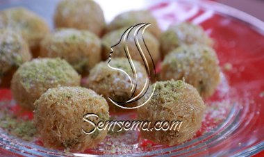 كرات الخشخش بالفستق بالفيديو