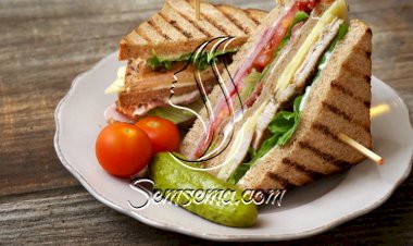 كلوب ساندويش للسحور