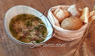 شوربة الأرز بكرات اللحم