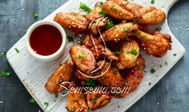 أجنحة الدجاج المخبوزة بالسمسم