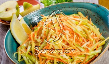 سلطة الجزر بالتفاح والملفوف