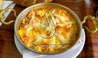 بيض بالطماطم والجبن للفطور