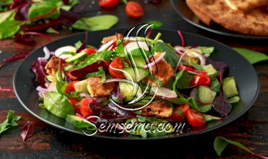 فتوش الباذنجان