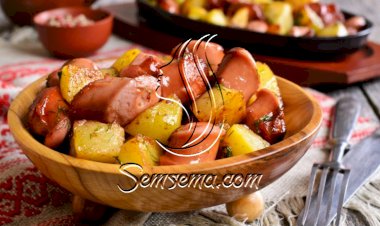 بطاطس محمرة مع السجق