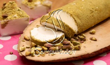 البوظة العربية بالفستق الحلبي بالفيديو